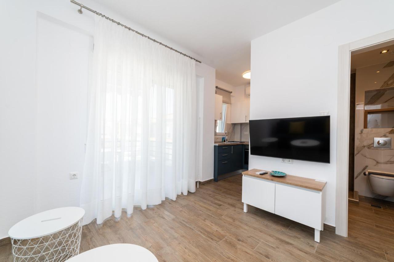 Danai Residential Complex Ofrínion Esterno foto